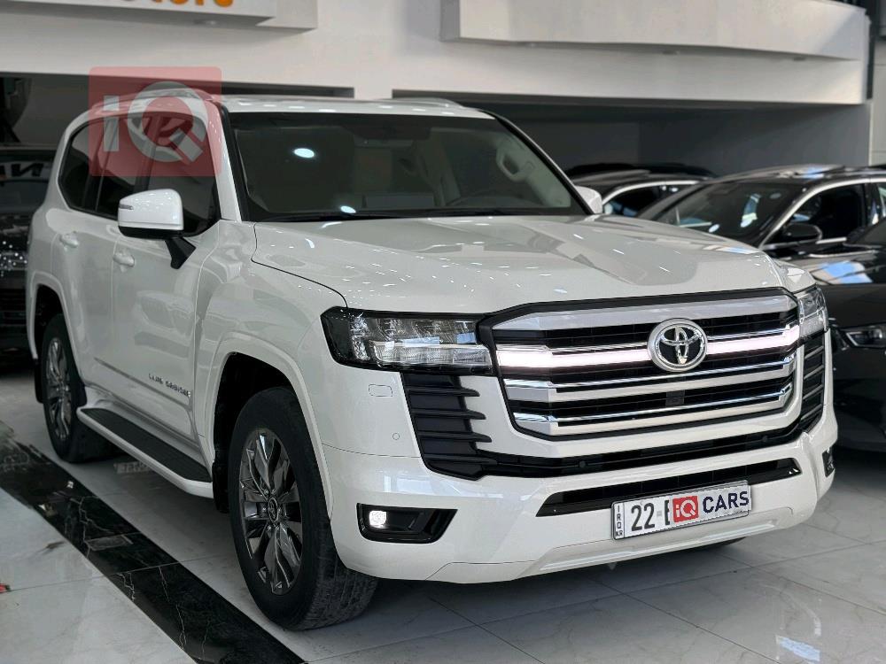 تويوتا لاندكروزر